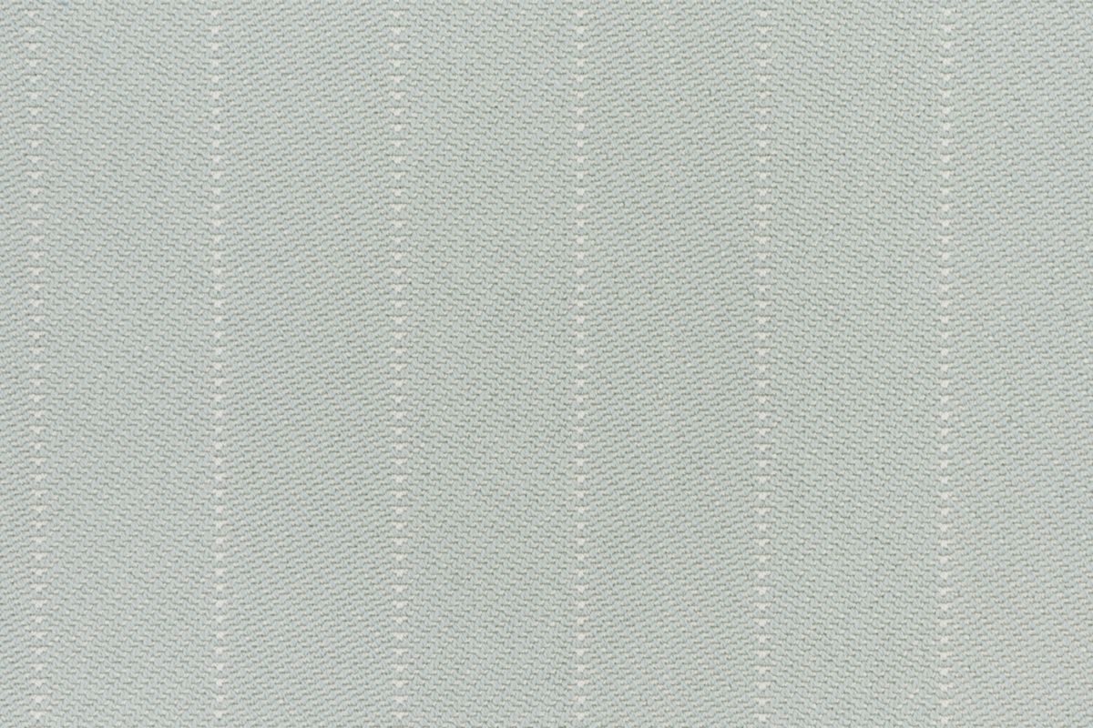 10 Aqua